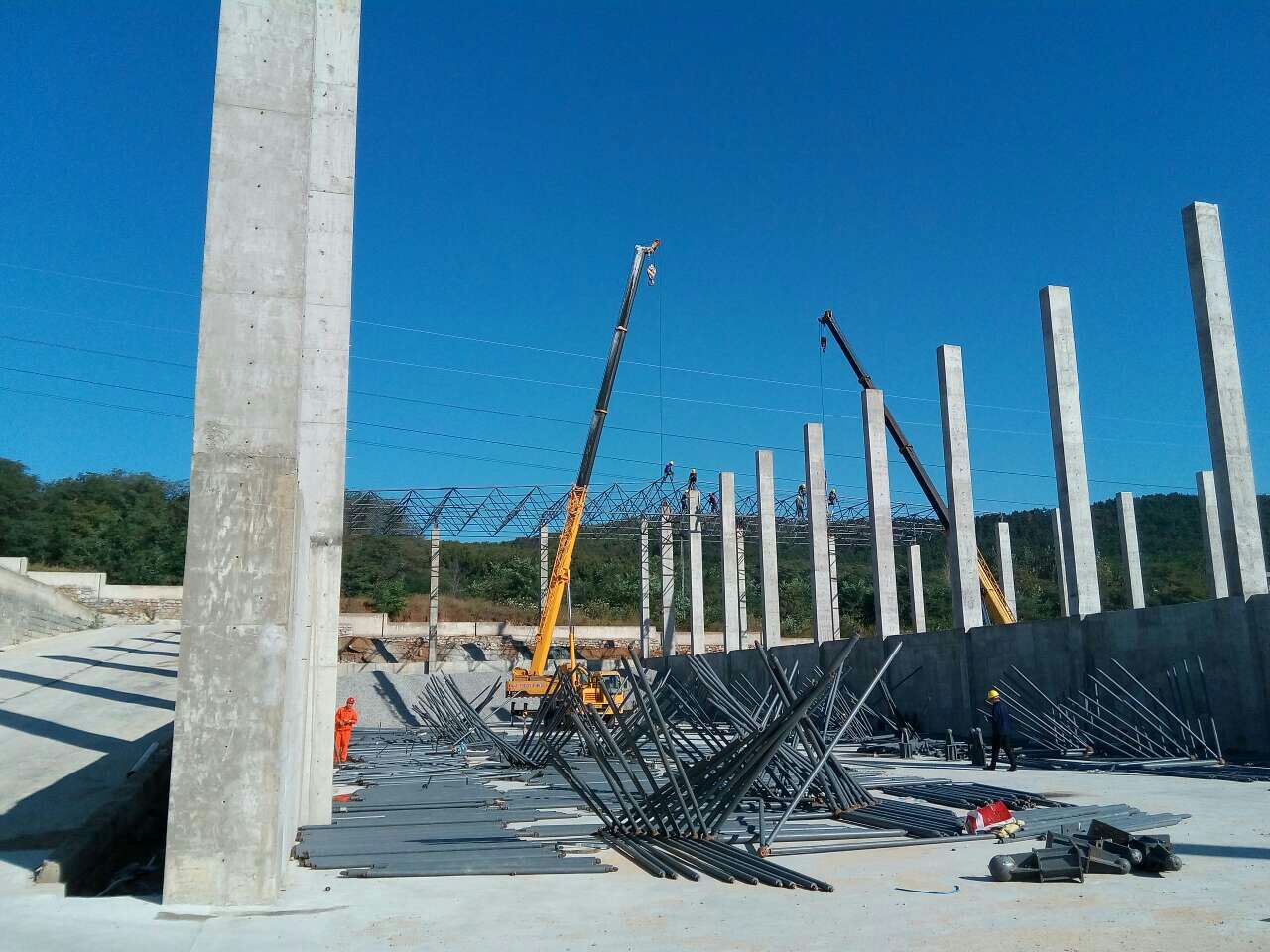 德兴搅拌站网架